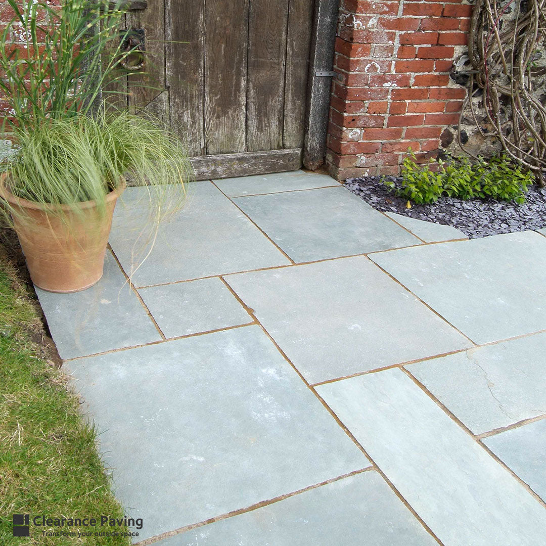 Limestone garden paving in a Blue-Grey colour in a square shape