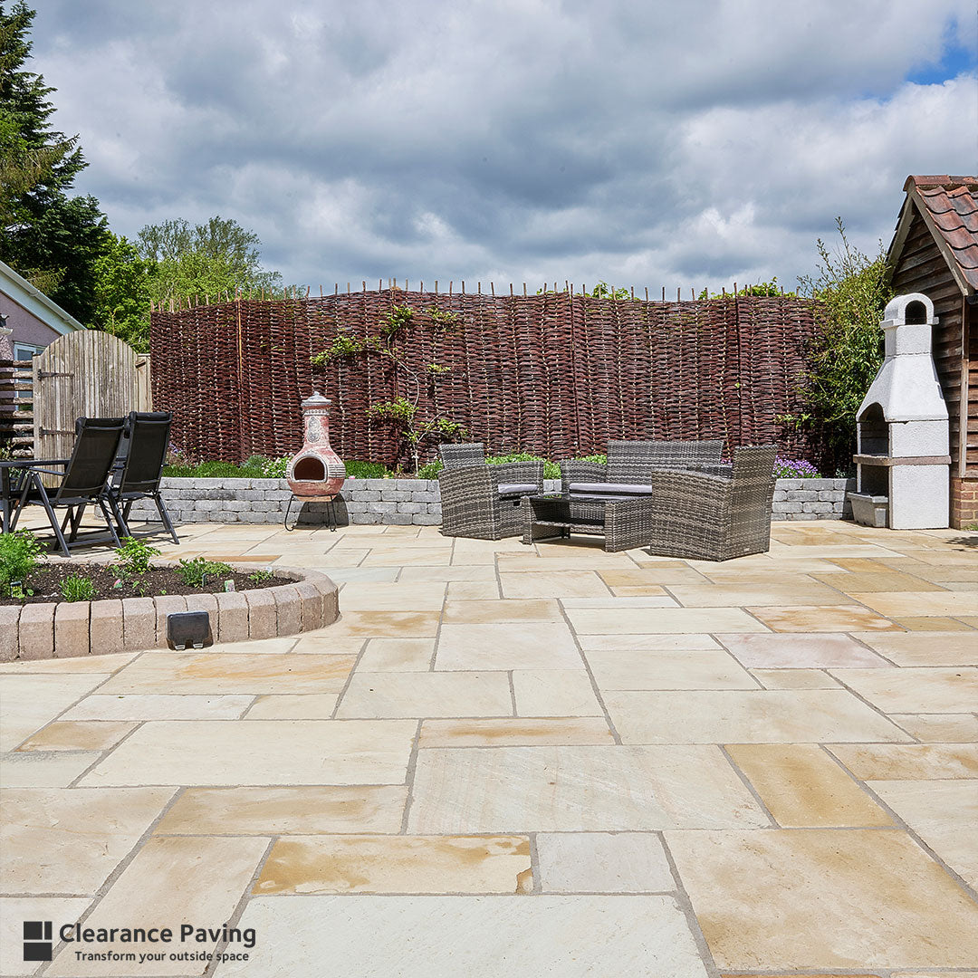 Indian Sandstone in a mixed pack Fossil Mint colour