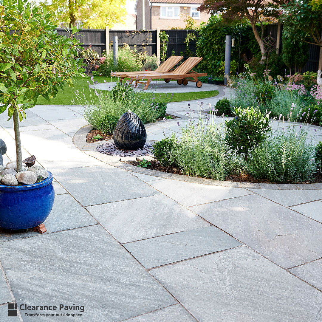 Indian Sandstone in a mixed pack Mountain Mist colour