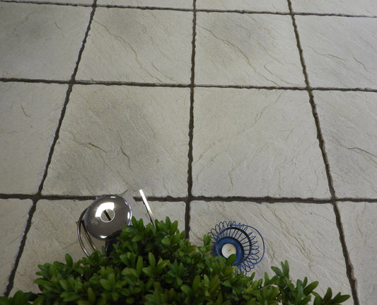 New Forest Garden Paving 600x600mm in Natural (Grey)