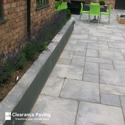 Brett Bronte Weathered stone garden paving 450mm square