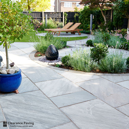 Indian Sandstone in a mixed pack Mountain Mist colour