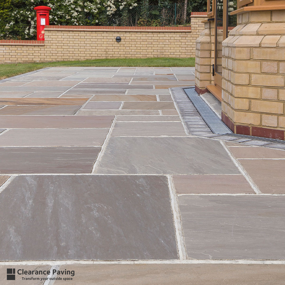 Indian Sandstone mixed pack garden paving in Forest Glen