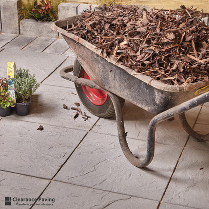 brett stamford riven paving in charcoal 600x600