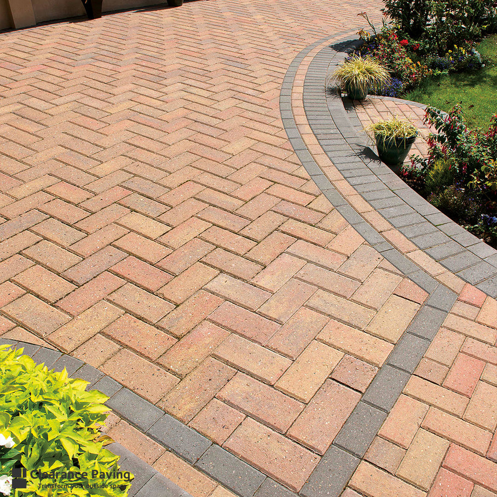 Brett Delta Block Paving in Autumn Gold 50mm – Clearance Paving